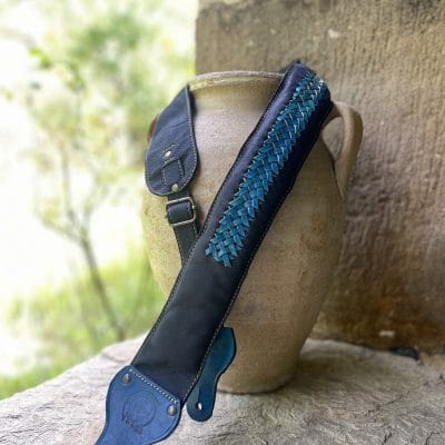 Sangle guitare, basse. Sangle guitare cuir tressée- Blue diamond