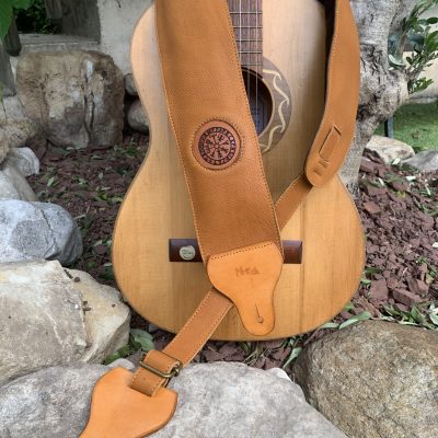 Sangle guitare, basse. Sangle guitare cuir symbole Viking